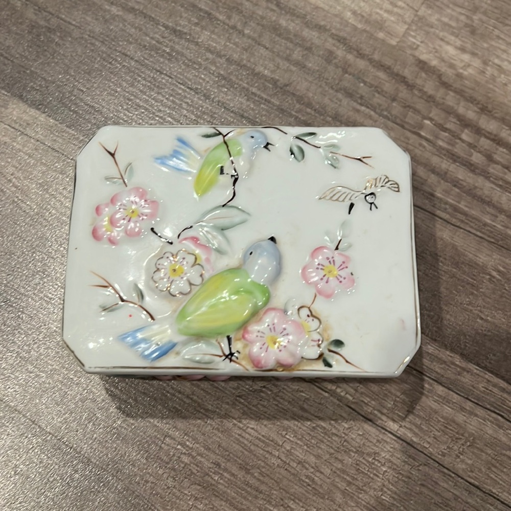 Trinket box